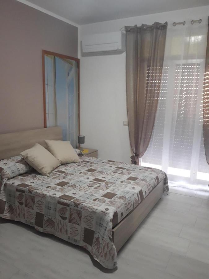 Holiday House Marlin Giardini-Naxos Exterior foto