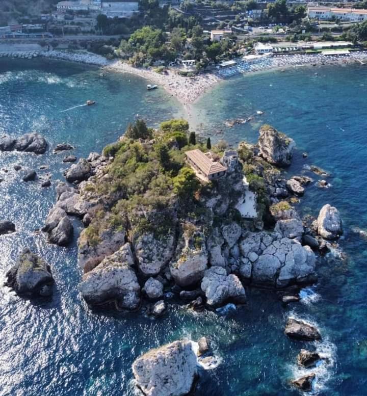 Holiday House Marlin Giardini-Naxos Exterior foto