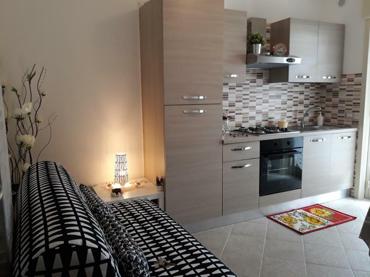 Holiday House Marlin Giardini-Naxos Exterior foto